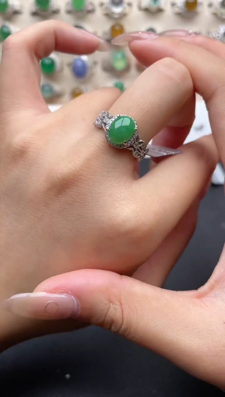 【闪购商品】翡翠戒指银S925镶嵌一物一证一礼盒