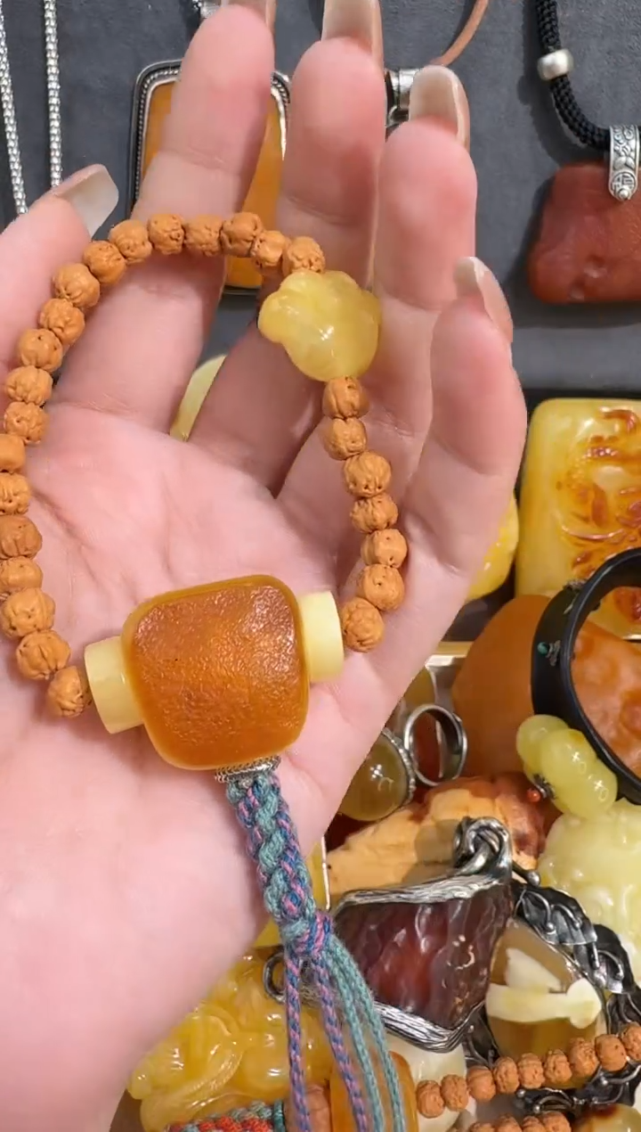 裸石琥珀未镶嵌琥珀