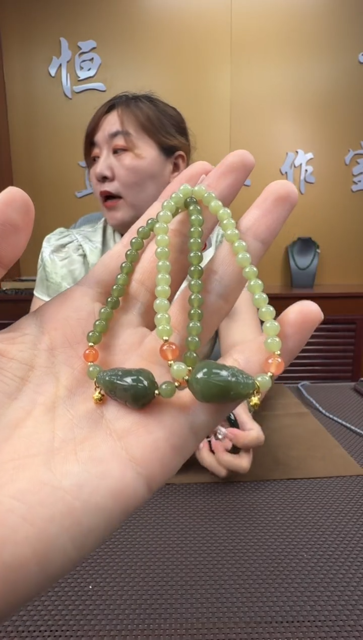 和田玉未镶嵌颈饰手串（多样性，发一­）5