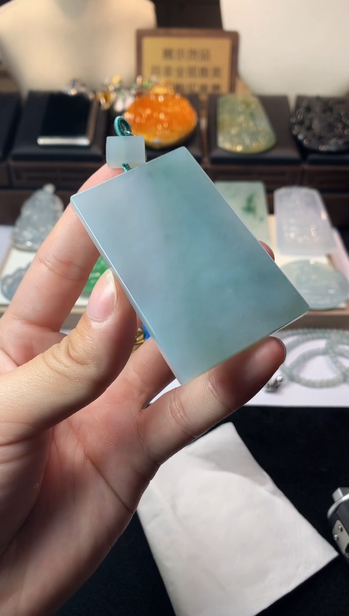 未镶嵌定制翡翠神**手毛货不退不换