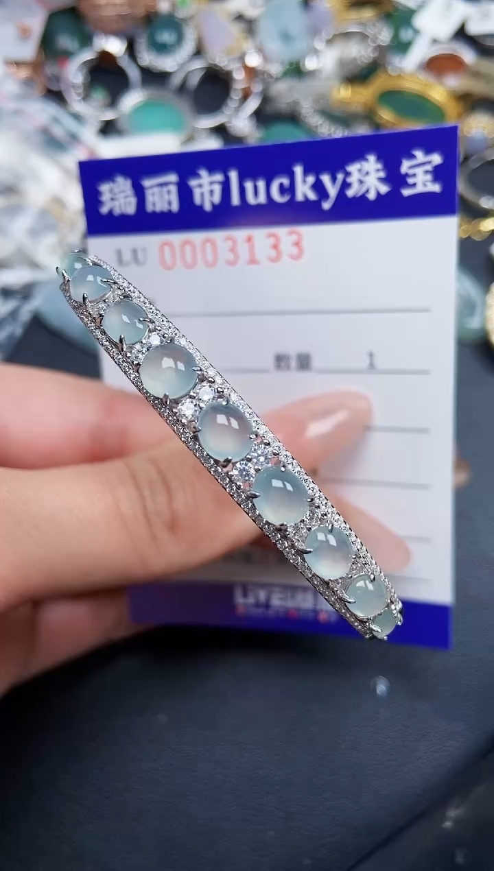 【闪购商品】翡翠颈饰银S925镶嵌3133