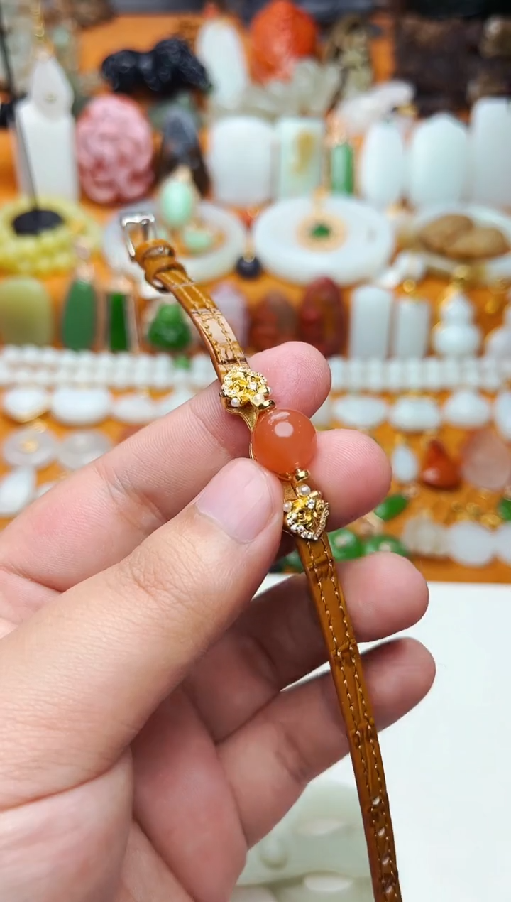 【闪购商品】南红玛瑙手牌银S925镶嵌手牌01