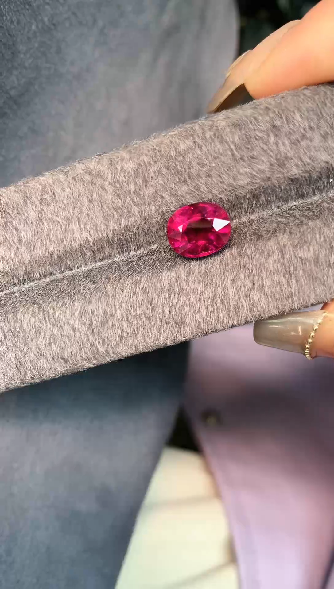 【闪购商品】碧玺耳饰未镶嵌3.37克拉卢碧来