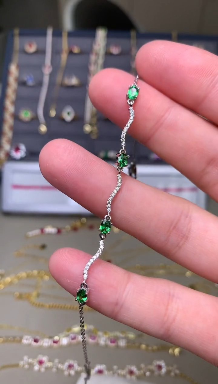 银S925镶嵌手链石榴石（沙弗莱）手链