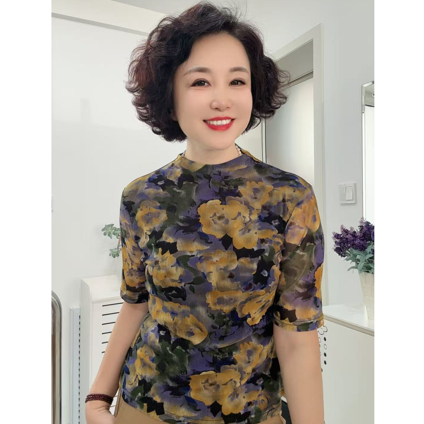 【华姐推荐】气质印花上衣女时尚显瘦洋气打底衫柔软舒适潮流内搭