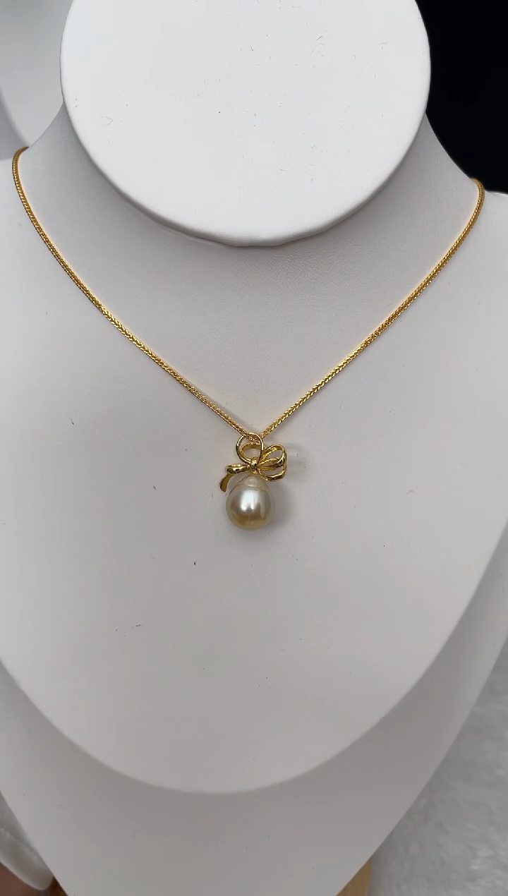 【闪购商品】海水珍珠吊坠(赠链)未镶嵌南洋金珠蝴蝶结11-12mm