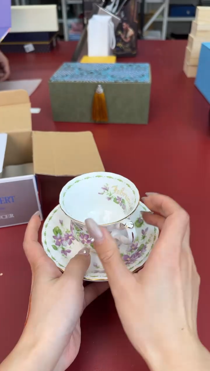 【闪购商品】瓷片正午瓷缘 臻品源泉@@AR2