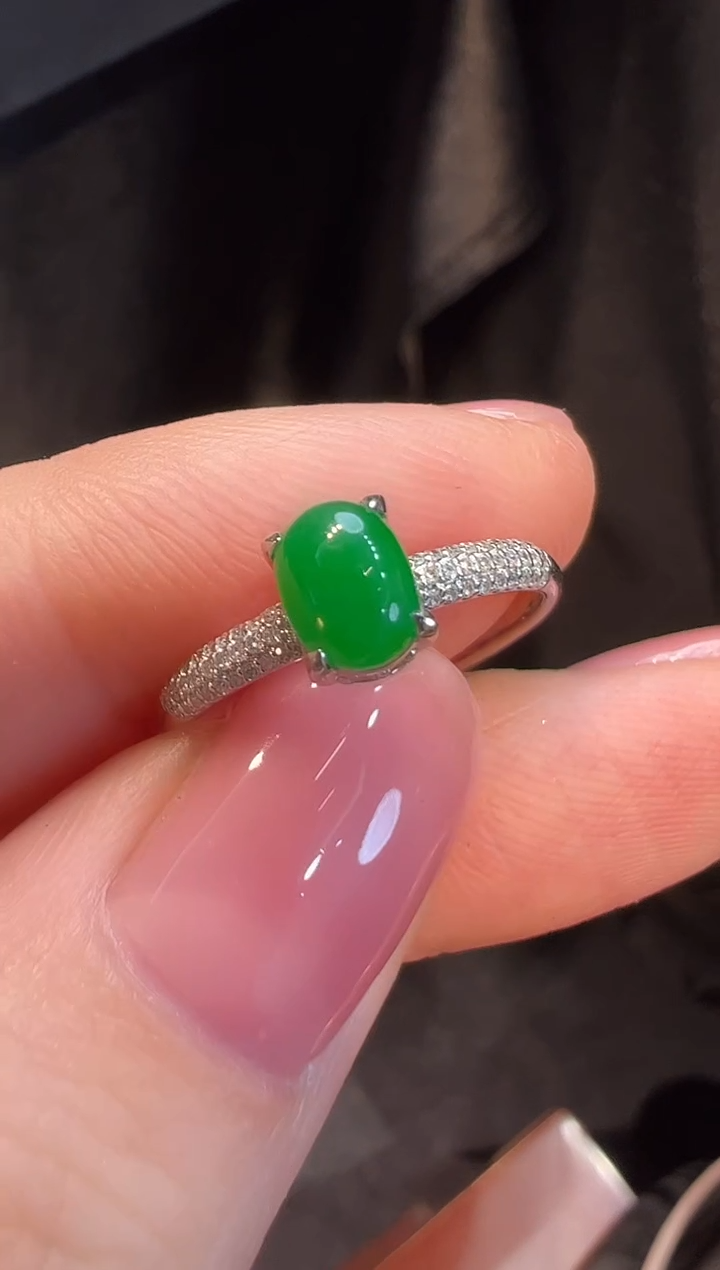 18K金镶嵌戒指翡翠L6戒指