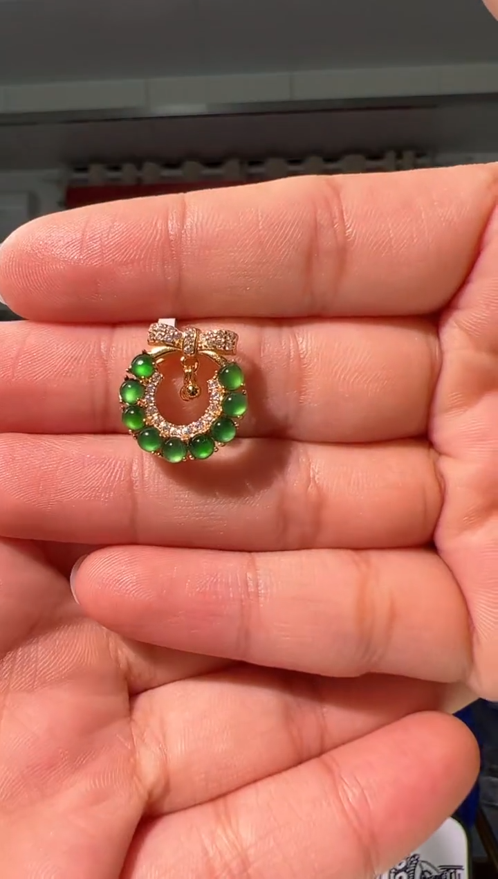 【闪购商品】翡翠吊坠(赠链)银S925镶嵌翡翠吊坠+赠链