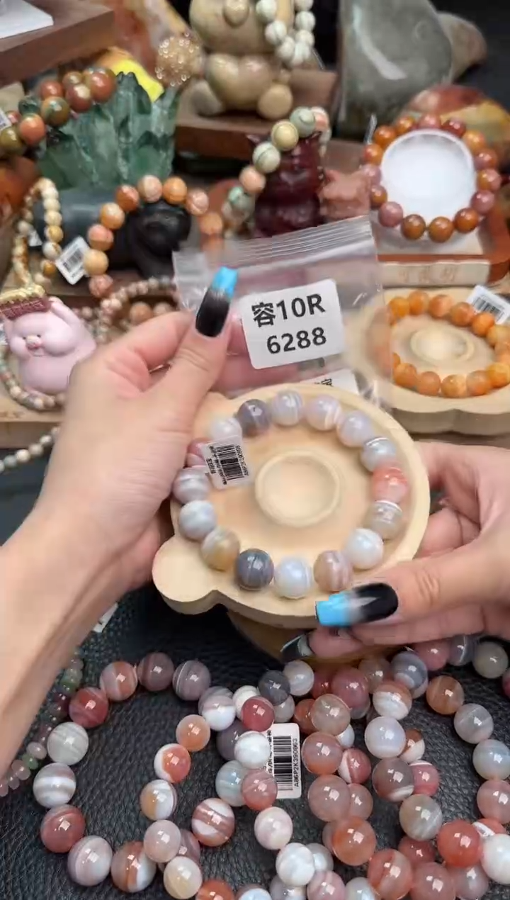 【闪购商品】石英质玉手链未镶嵌10R6288