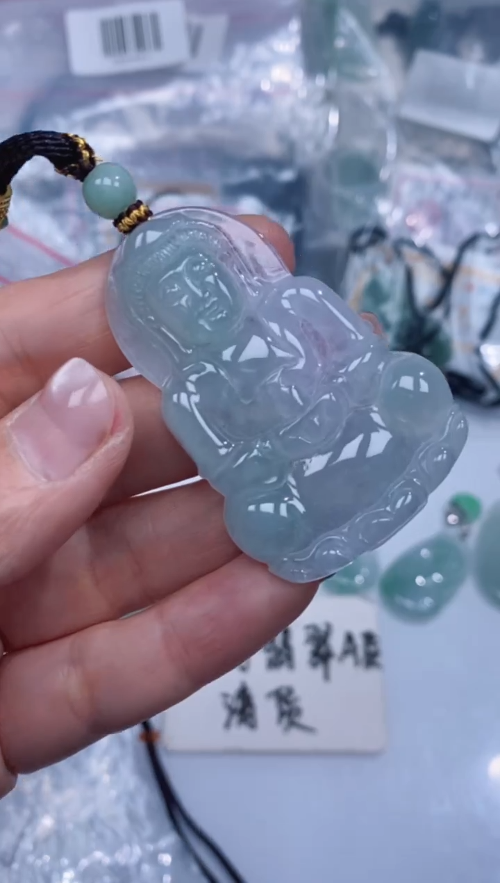 颈饰未镶嵌翡翠吊坠