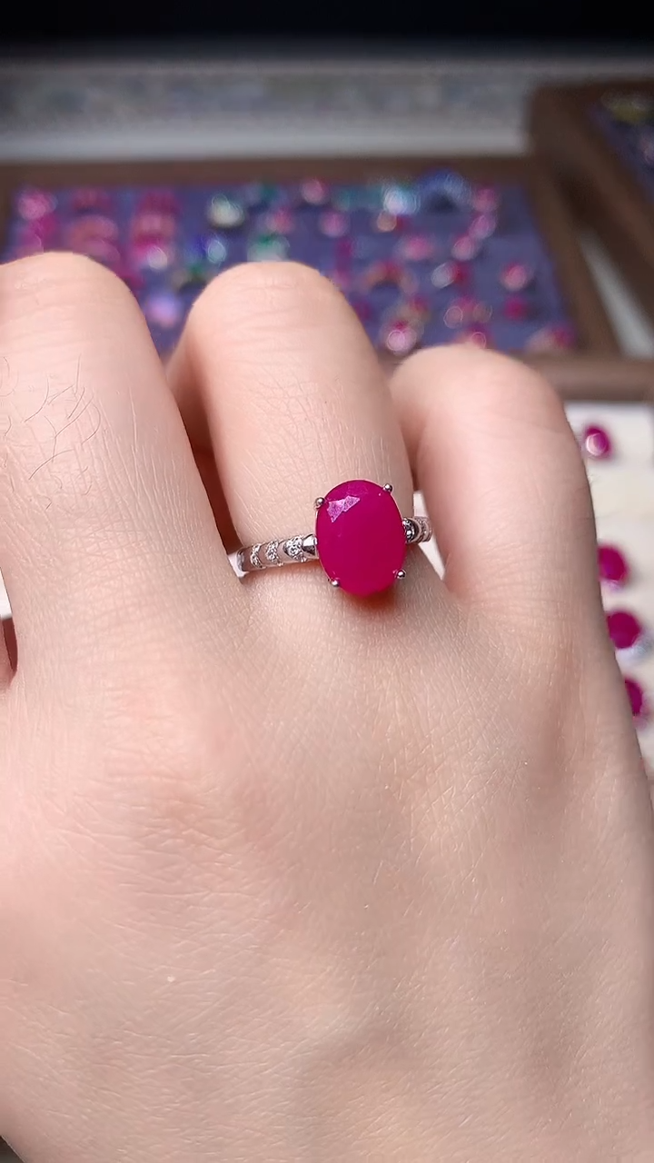 【闪购商品】红宝石戒指银S925镶嵌000