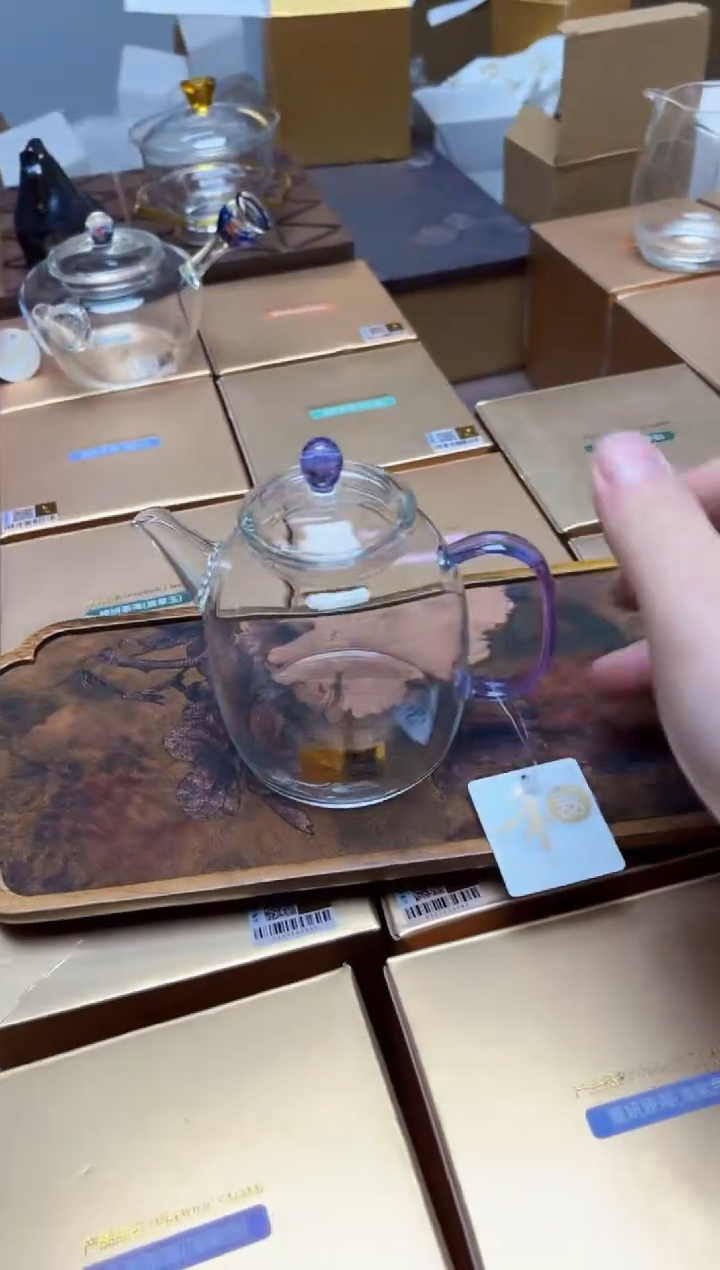 【闪购商品】禾器宴臣壶浅紫色