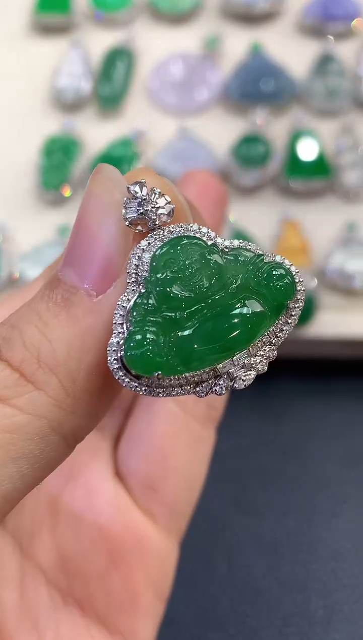 【闪购商品】翡翠吊坠(不含链)18K金镶嵌C48    