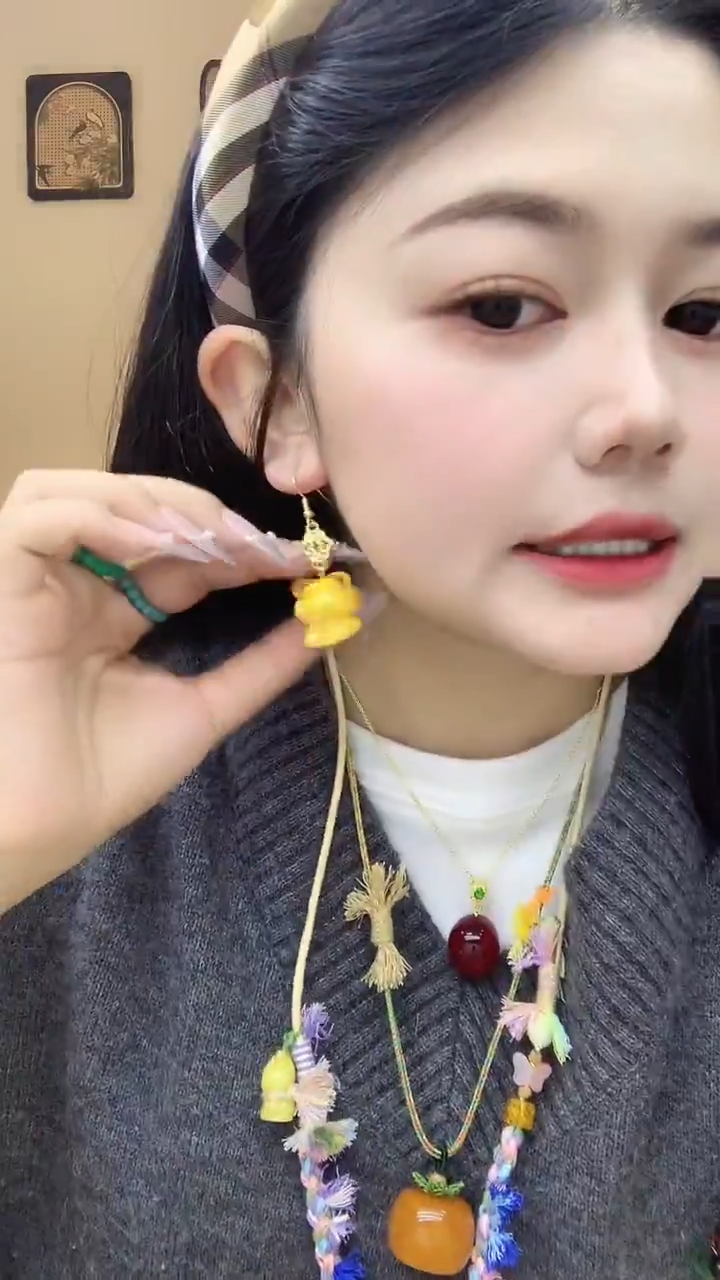 砖雕大喜喜时尚穿搭饰品