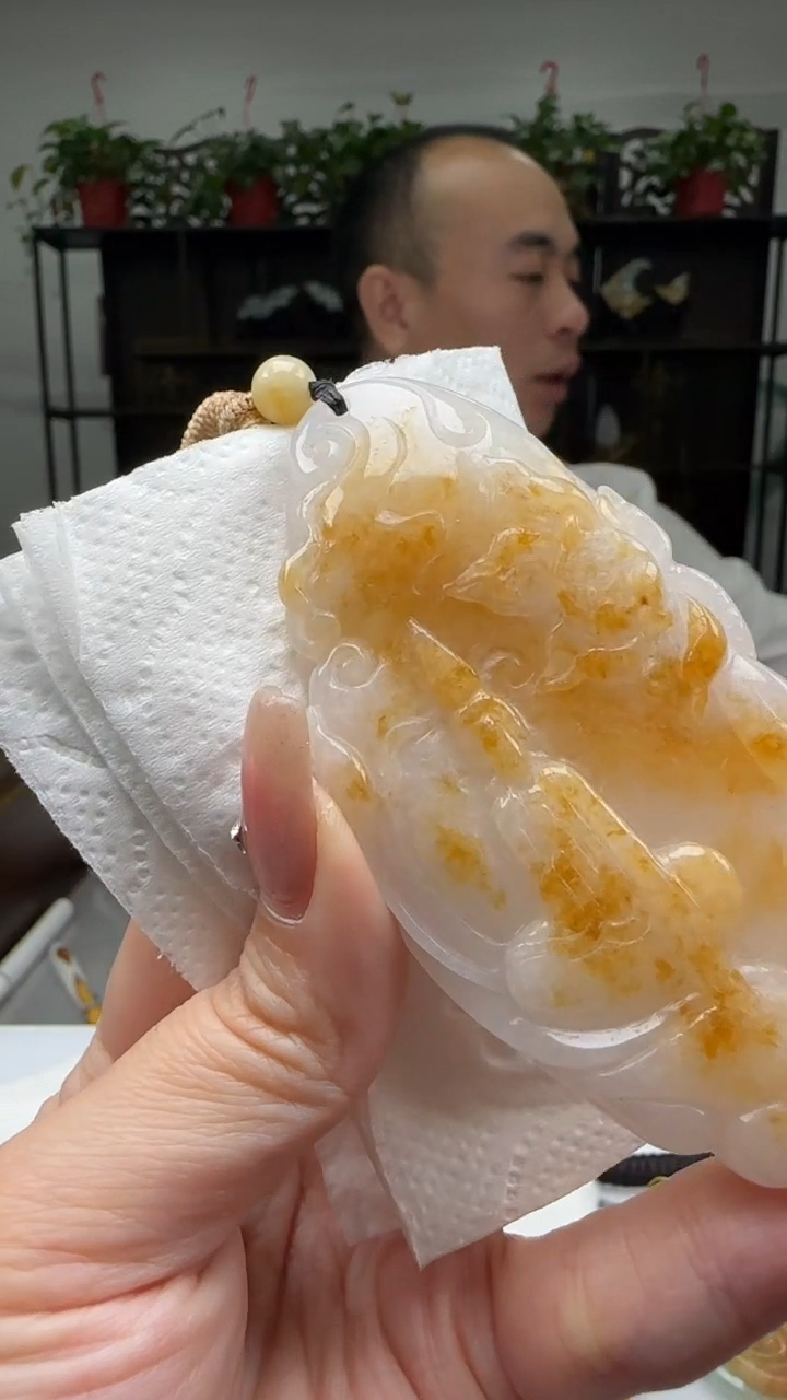 【闪购商品】翡翠颈饰未镶嵌天然翡翠A货吊坠