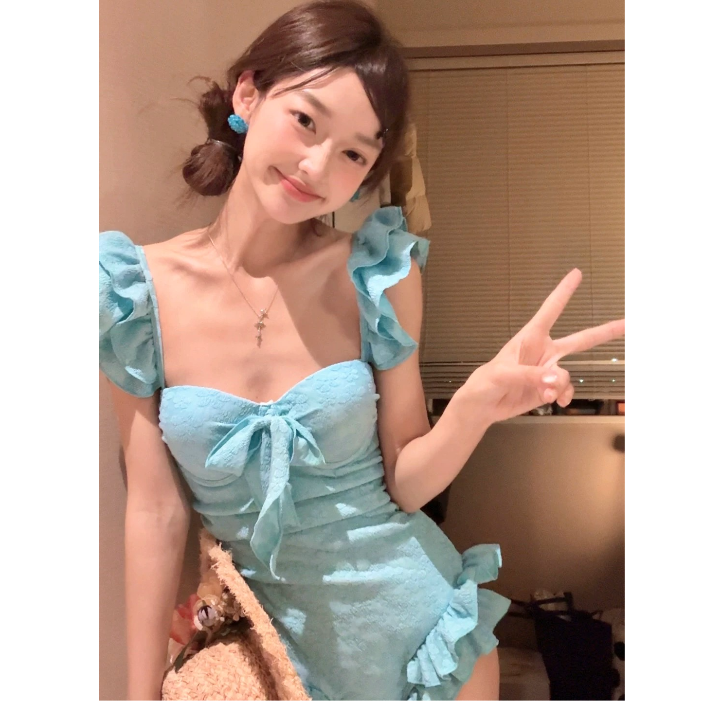 MFY/甜美保守夏季女大学生连体泳衣女钢托聚拢显瘦遮肉荷叶边显白