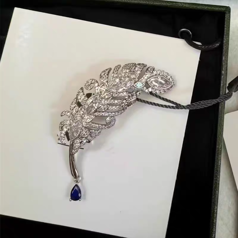 铜合金胸针 胸花季阿玛施新颖2025新款高档百搭羽毛胸针外套配饰