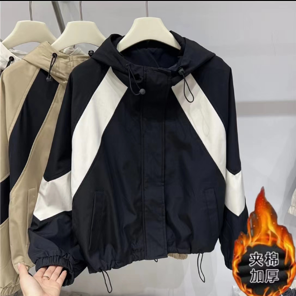 F01秋冬季加棉加厚保暖连帽冲锋衣外套女黑白撞色百搭小个子夹克
