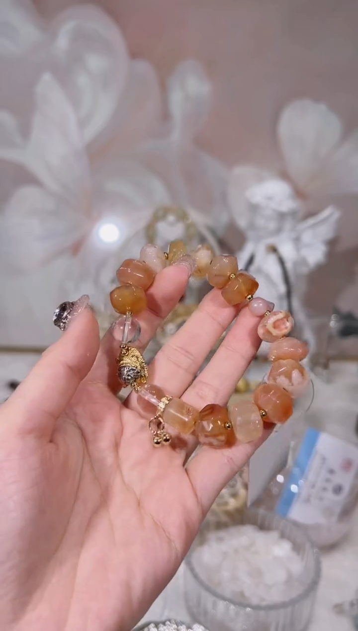 【闪购商品】水晶手链未镶嵌天然水晶默认微瑕 多样性发货发其一