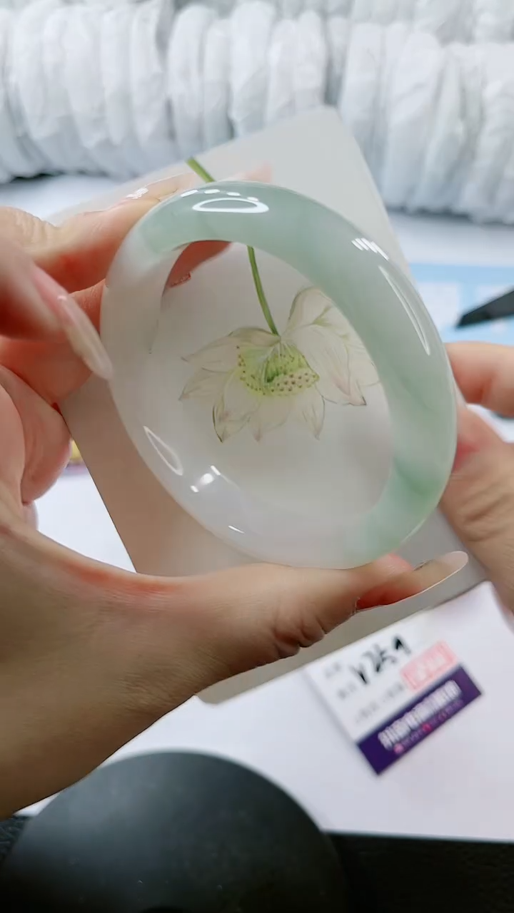 【闪购商品】石英质玉手镯未镶嵌多样性发货V259