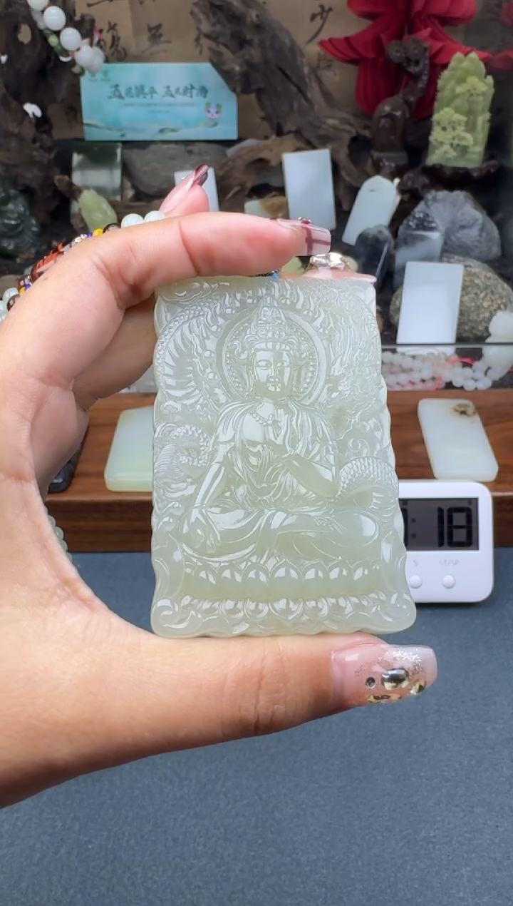 【闪购商品】和田玉颈饰未镶嵌菲菲