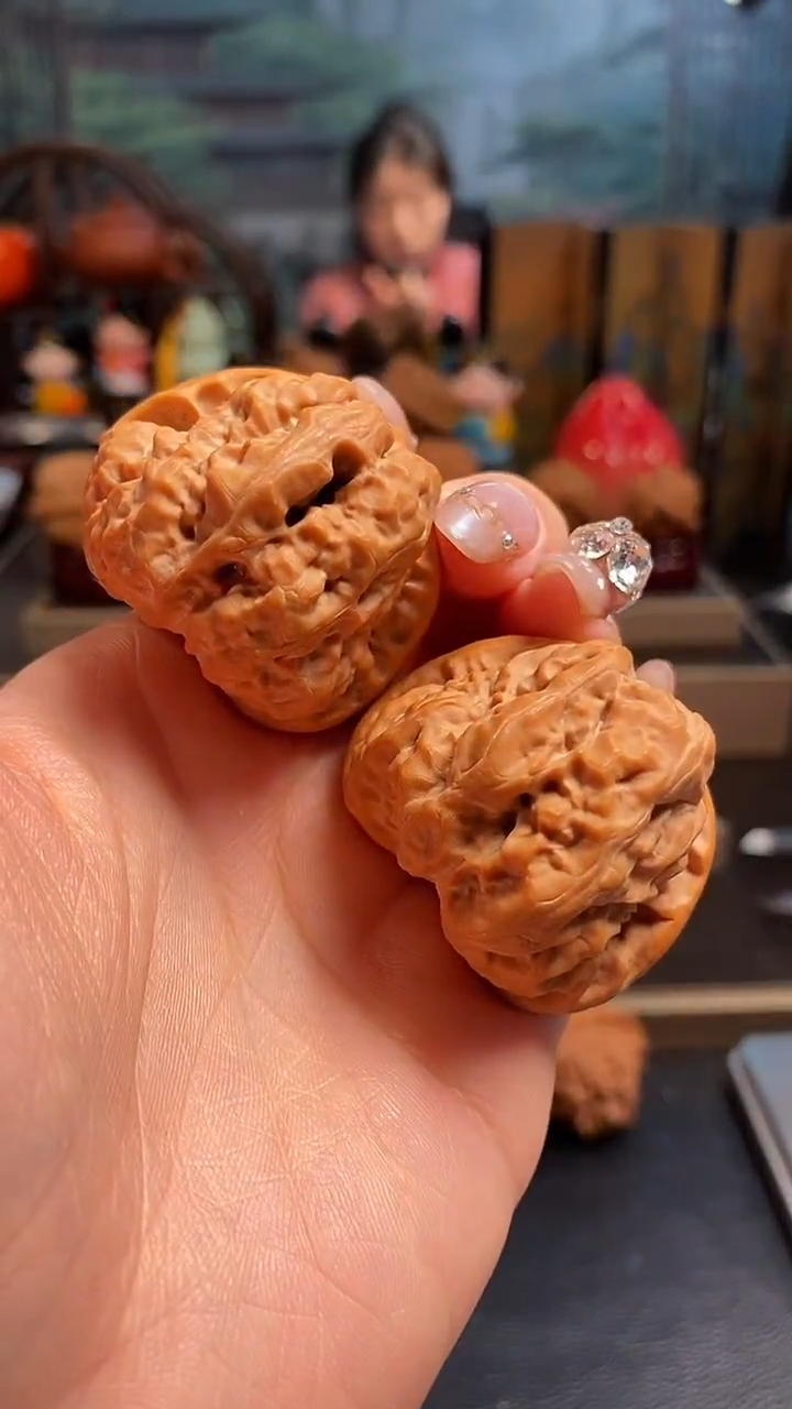 【闪购商品】文玩核桃吊坠H145蛤蟆头40