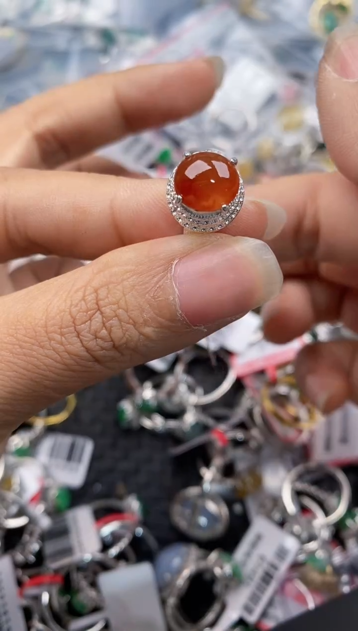 未镶嵌戒指翡翠333---1