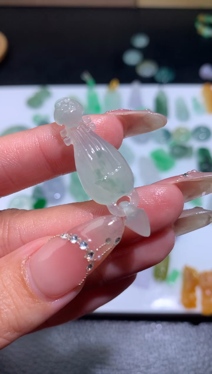 【闪购商品】定制翡翠未镶嵌毛货