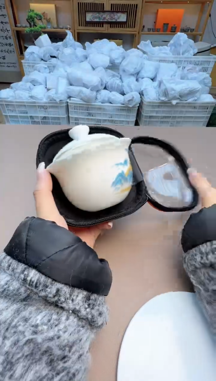 【闪购商品】摆件瓷制品S1111111111111