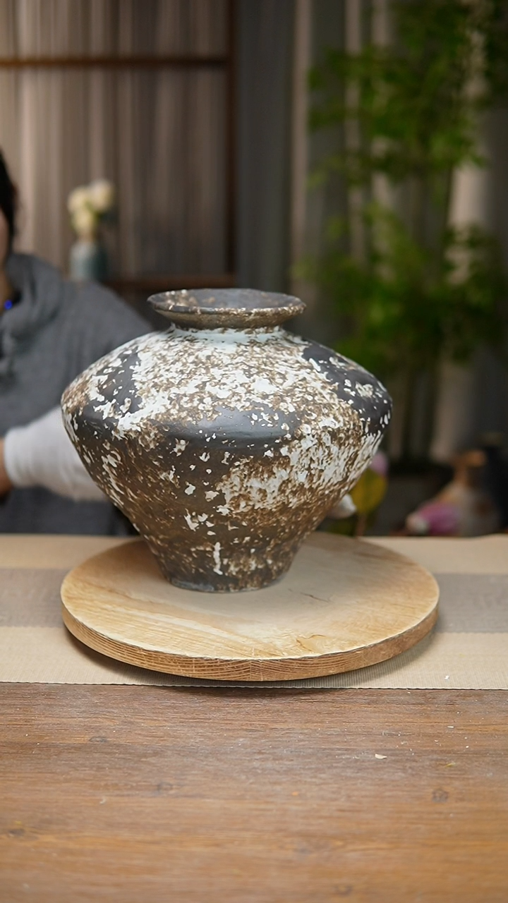 【闪购商品】陶瓷花器诧寂黑大飞碟