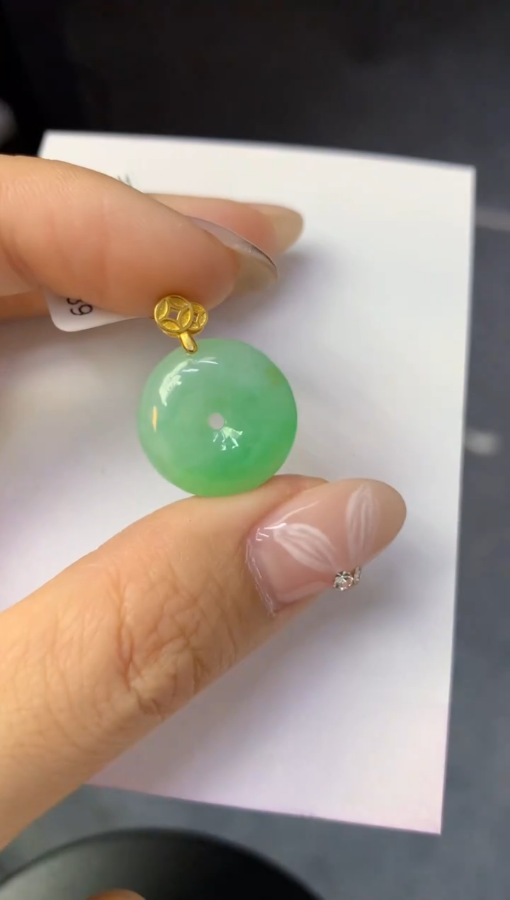 颈饰未镶嵌翡翠天然缅甸a货翡翠百元以上9元证书费自理