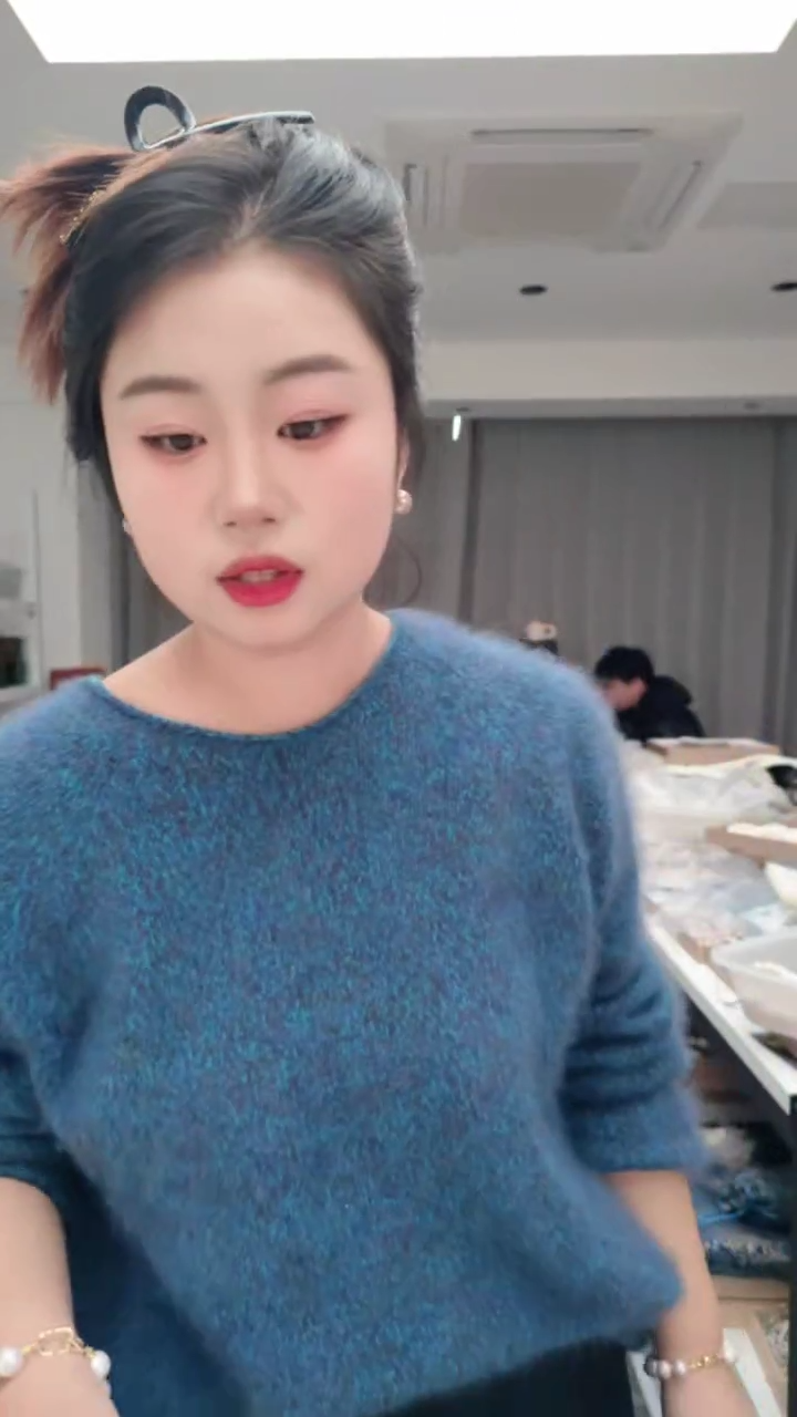 羽毛钻****️0826盒子