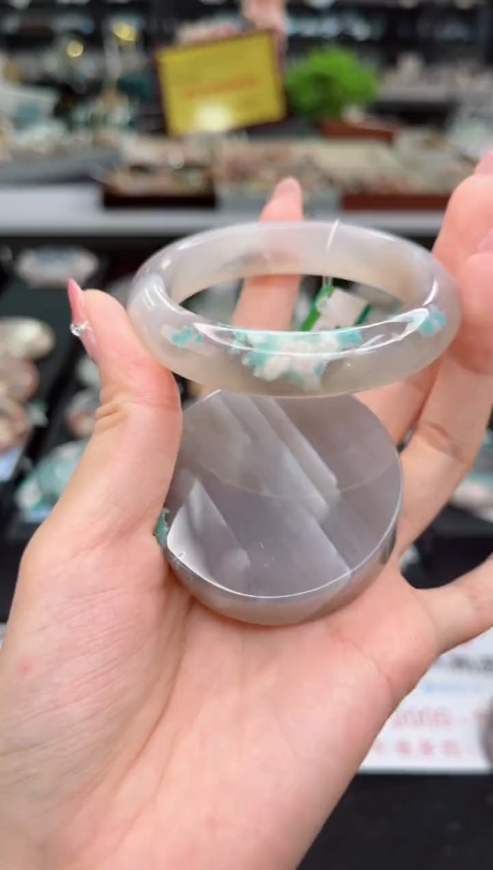 【闪购商品】石英质玉手镯未镶嵌53圈口（赠品镯心）S97101