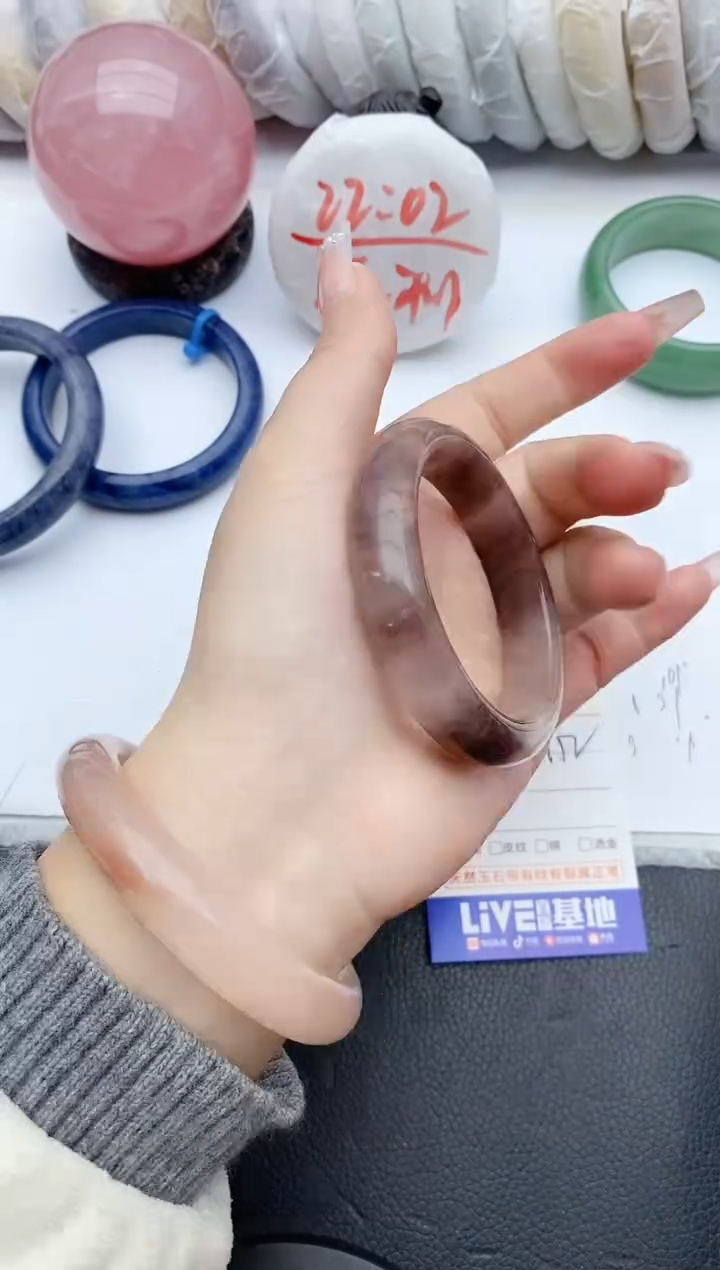 【闪购商品】石英质玉手镯未镶嵌175+51/52