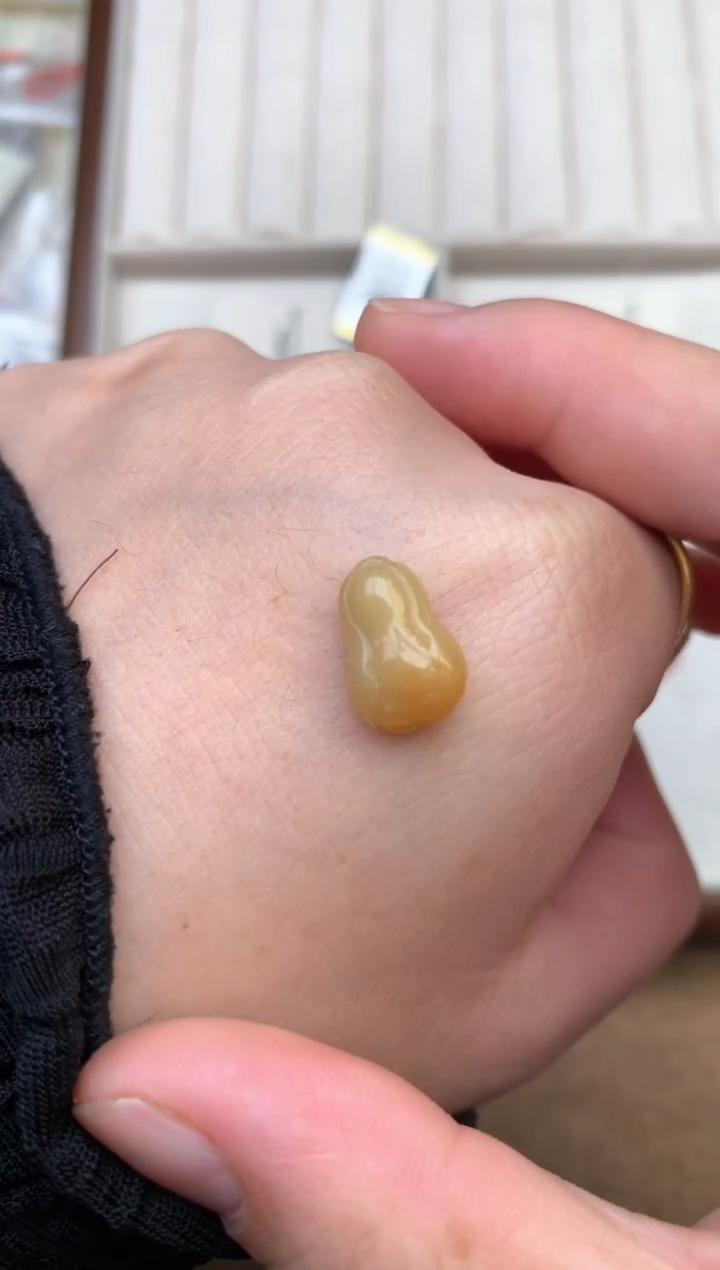 未镶嵌挂件翡翠一