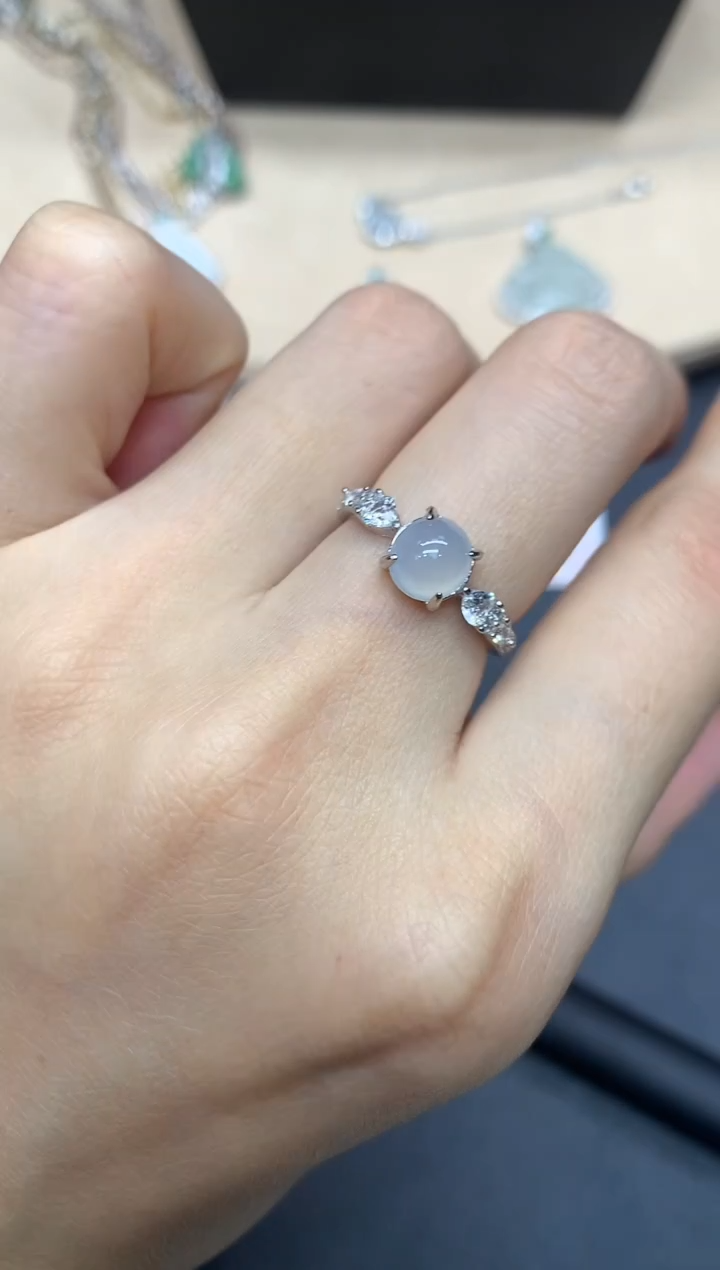 【闪购商品】翡翠戒指银S925镶嵌蛋面【无服务费】