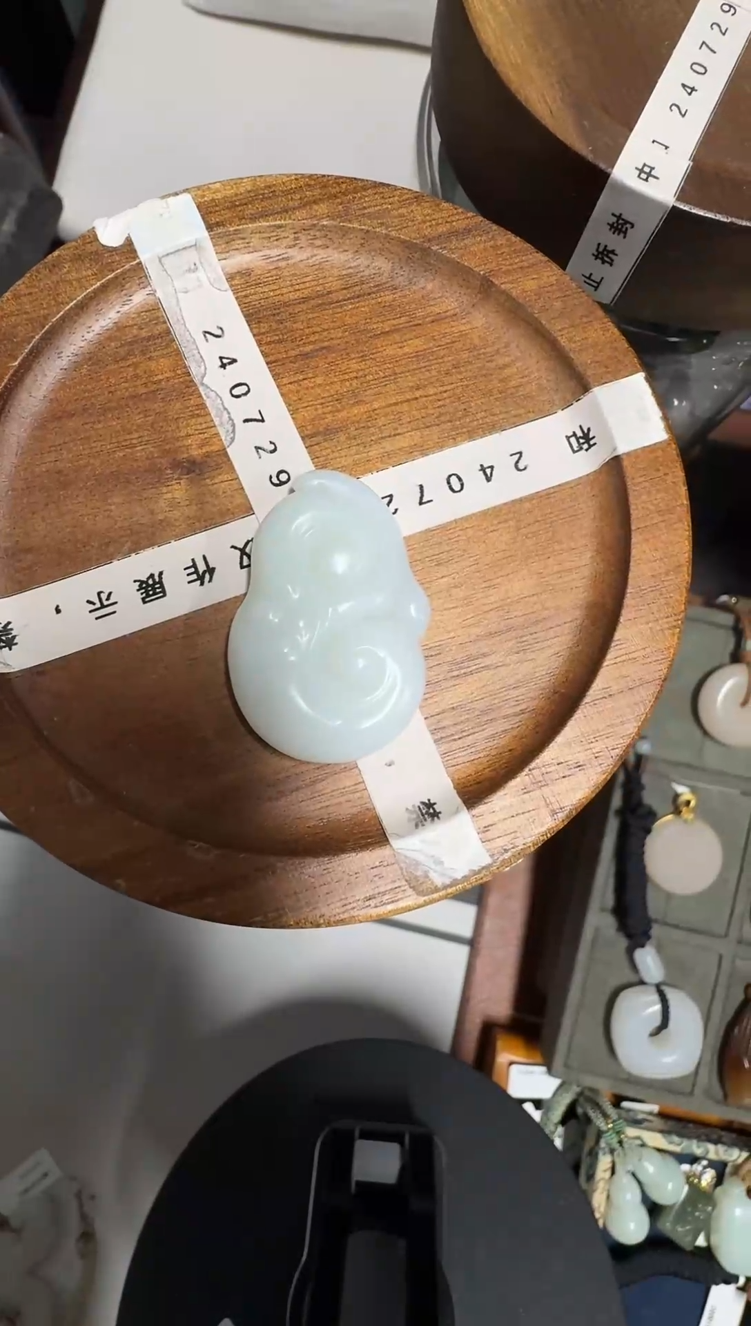 【闪购商品】和田玉吊坠(不含链)未镶嵌新疆米达手工雕刻如意