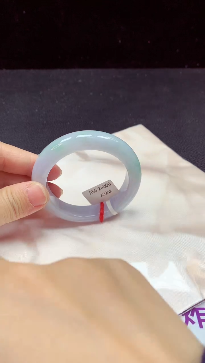 【闪购商品】翡翠手镯未镶嵌镯子55+