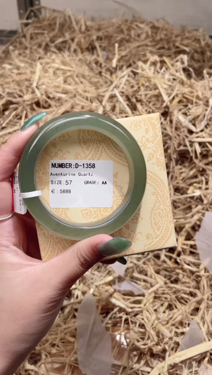 未镶嵌手镯石英质玉D1358HU