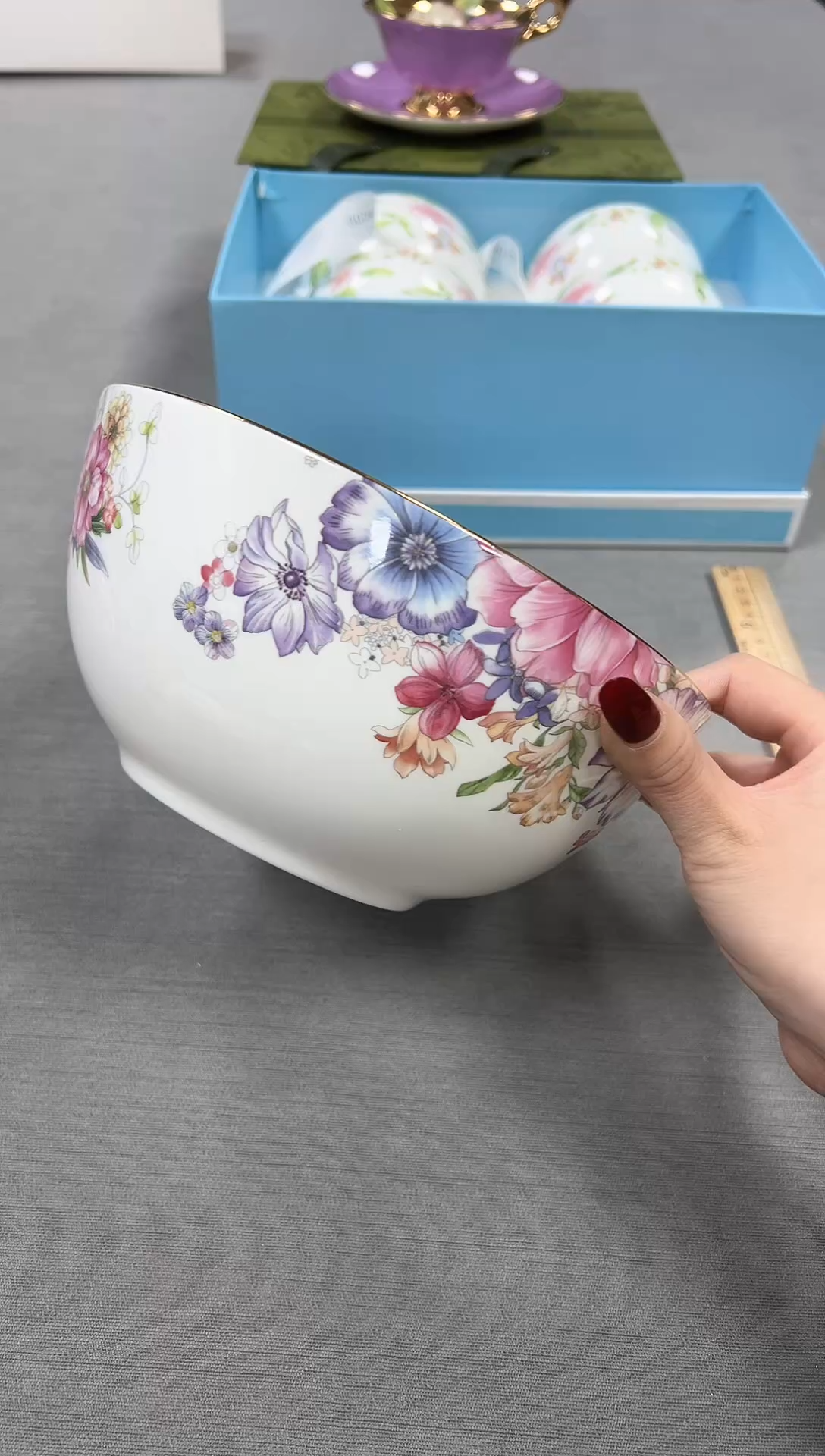 【闪购商品】瓷片新号开播不计成本欢迎点菜！