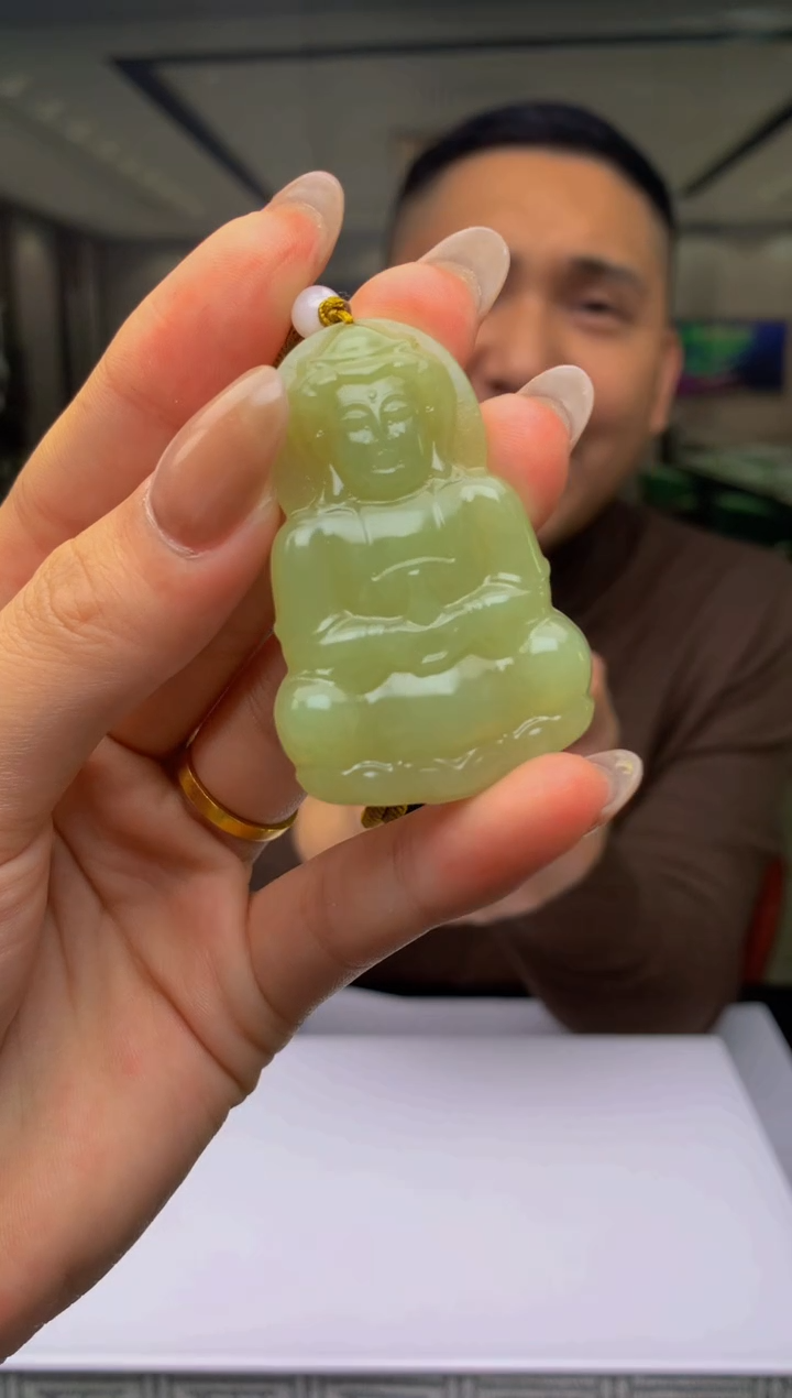 【闪购商品】定制和田玉Boss阳天然和田玉（拍一发一）