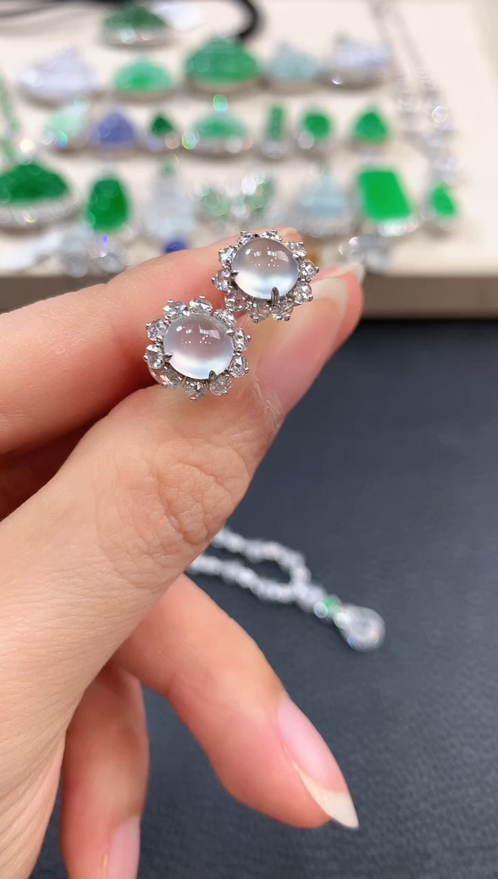 【闪购商品】翡翠耳饰18K金镶嵌b120     