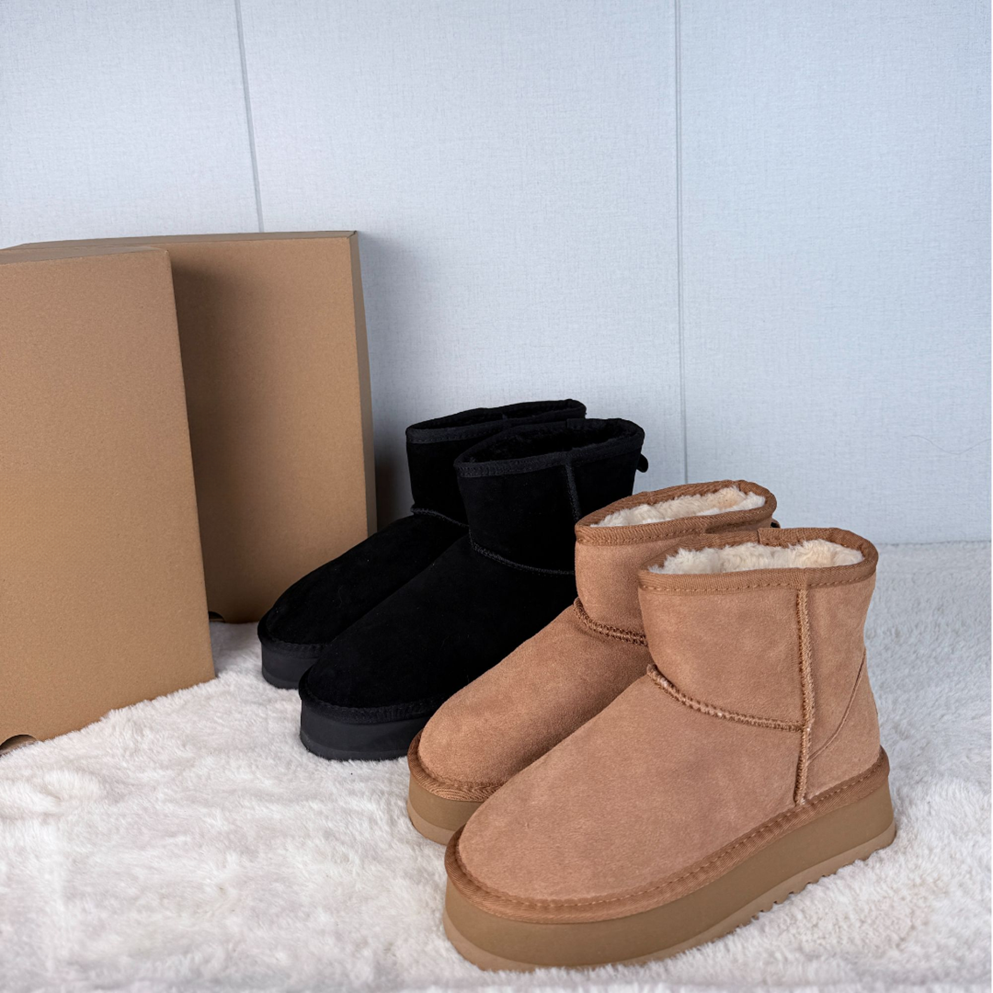 U家5854（4cm)冬季保暖男友风套筒时尚女士百搭时尚女款雪地靴