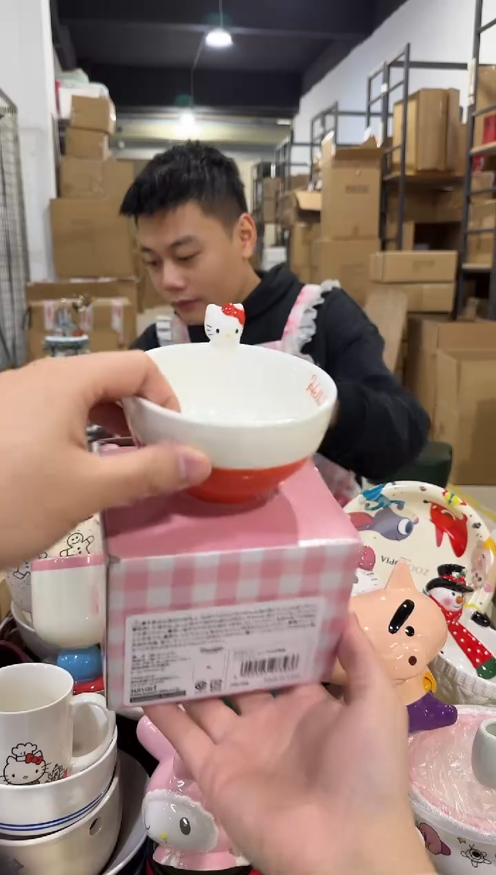 瓷片原盒kt猫公仔碗 