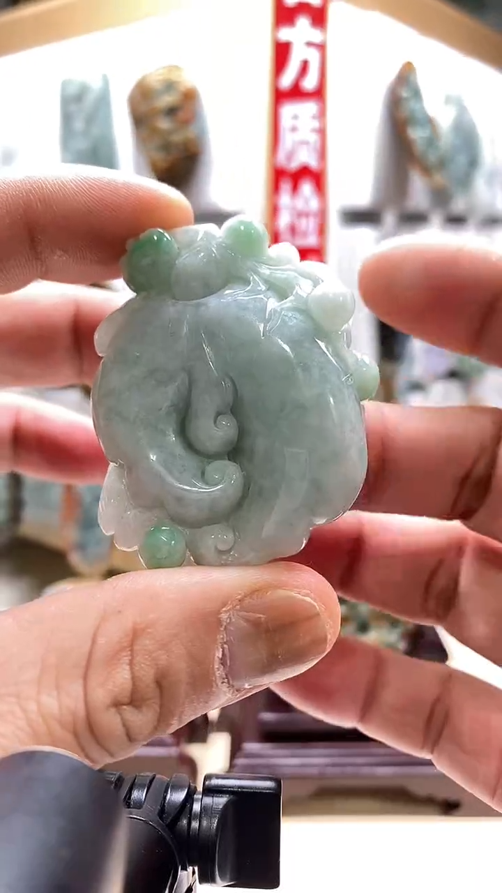 颈饰未镶嵌翡翠翡翠A货2025/12/18
