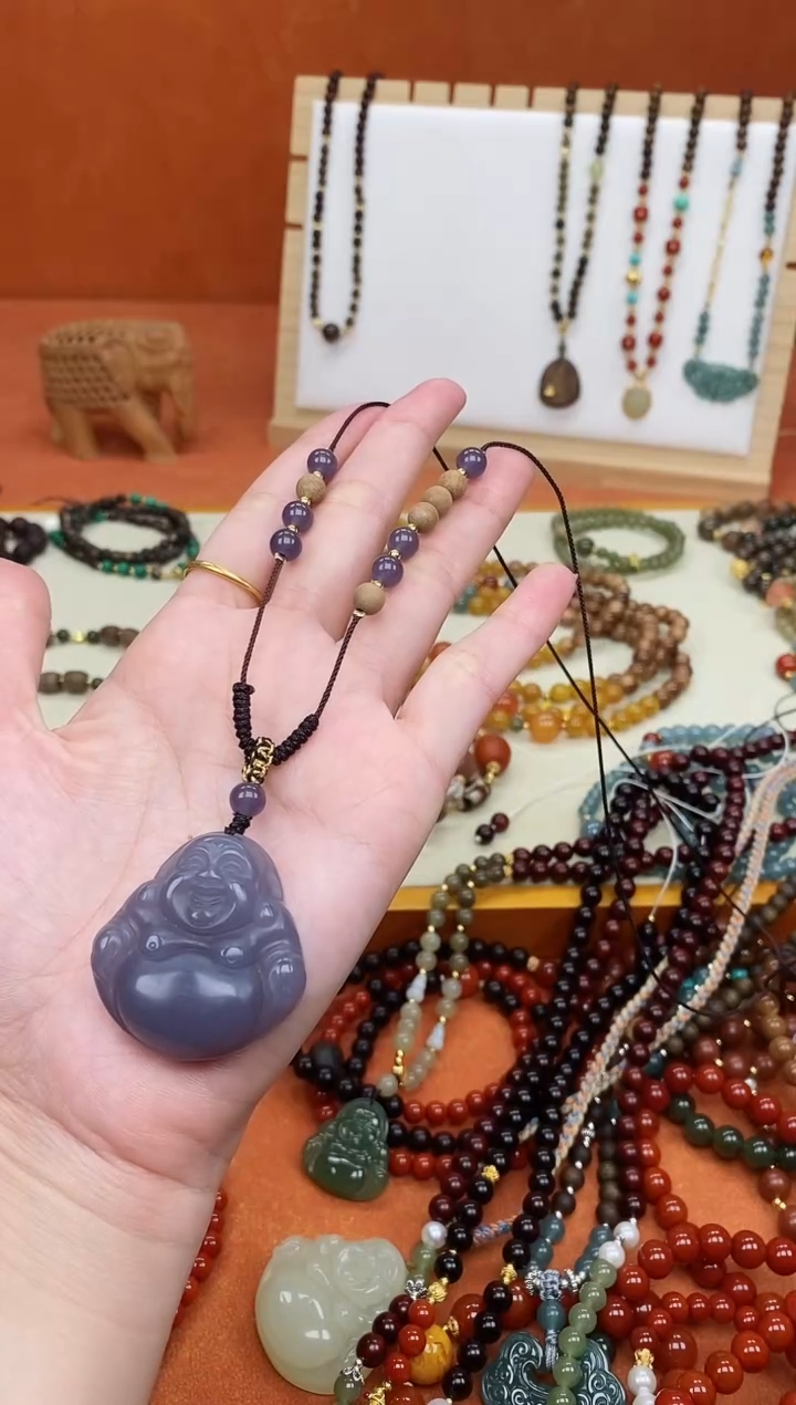 吊坠(不含链)未镶嵌和田玉烟紫佛公吊坠