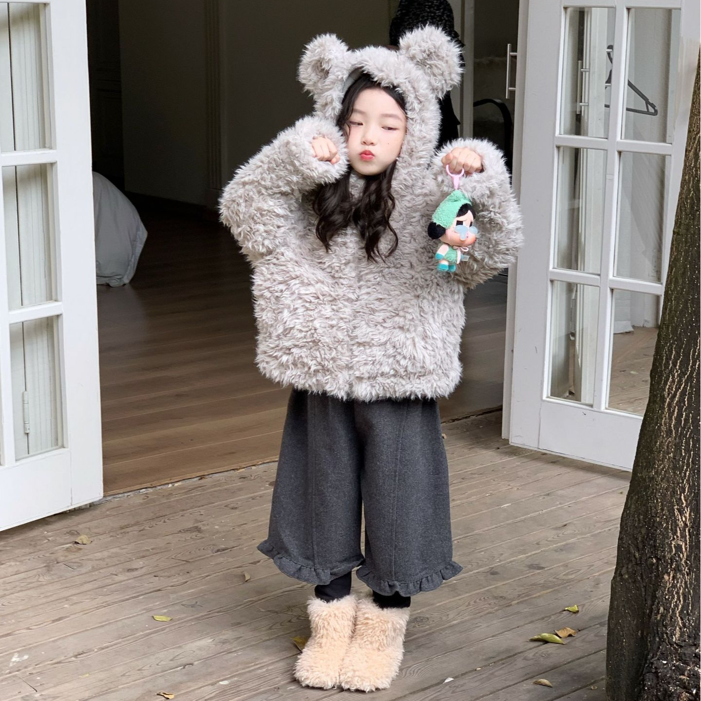 韩系女童冬季款可爱小熊连帽加厚毛毛外套女宝时髦假两件加绒裤子