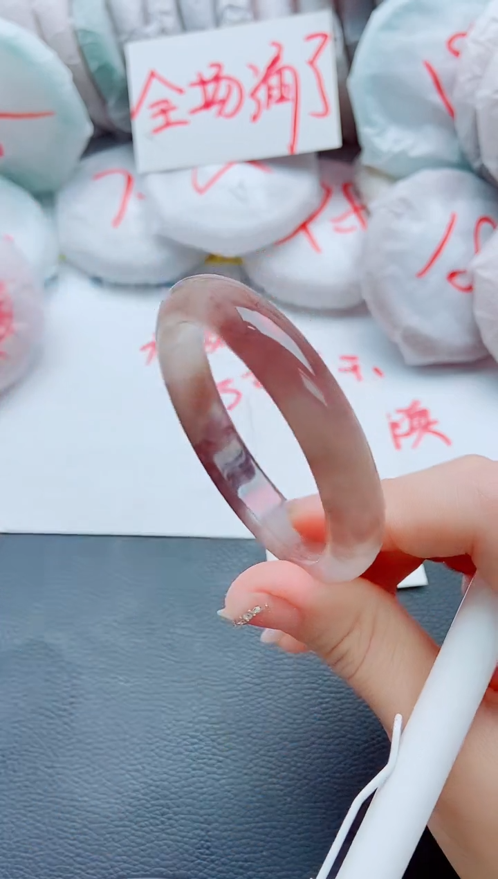 石英质玉手镯未镶嵌M52-55-56