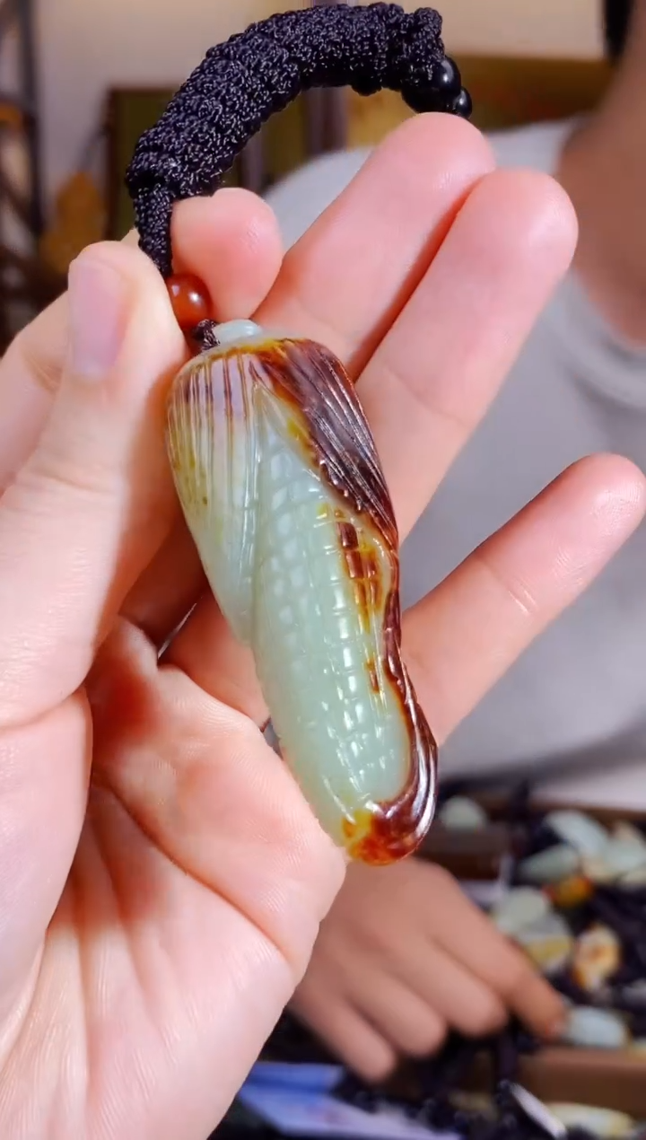 【闪购商品】和田玉颈饰未镶嵌1